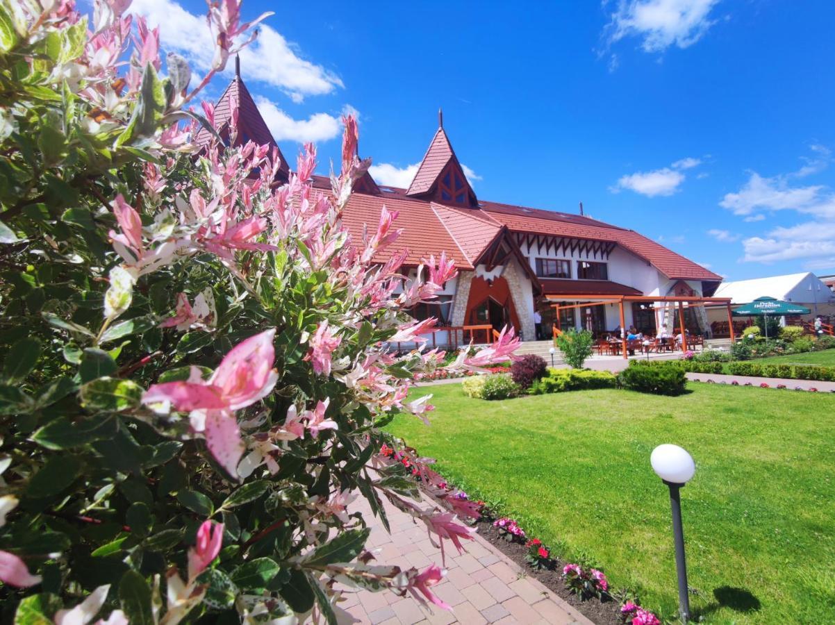 Bonanza Pensiune & Restaurant Méra Kültér fotó